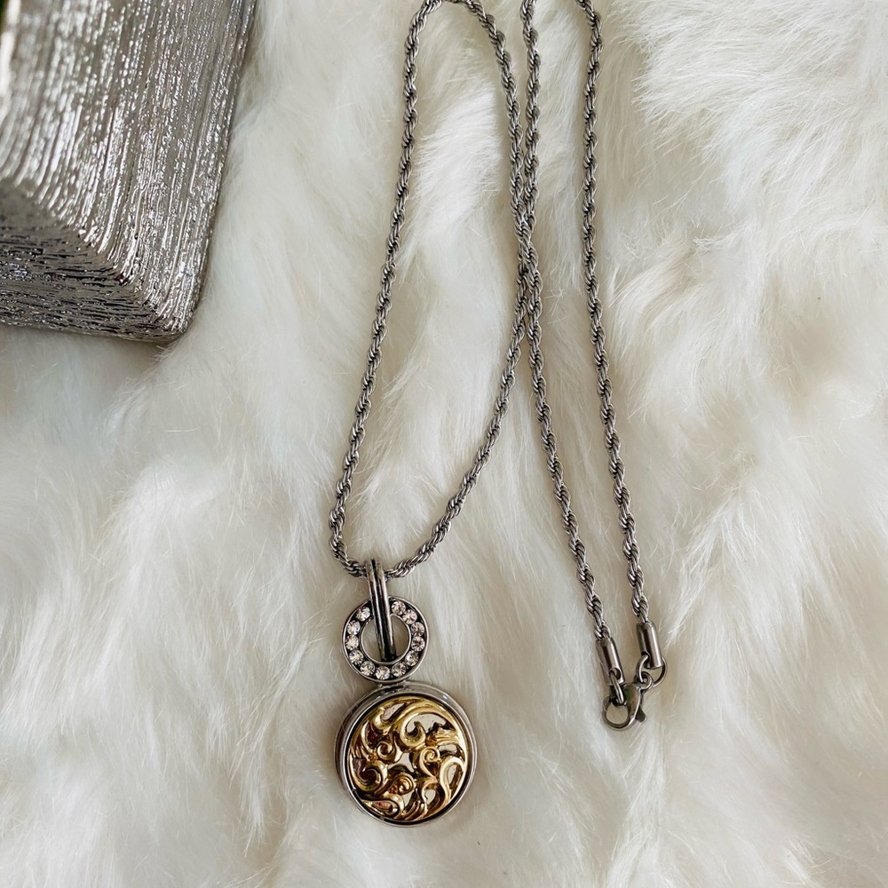 Necklace diffuser - Picture 4 of 4